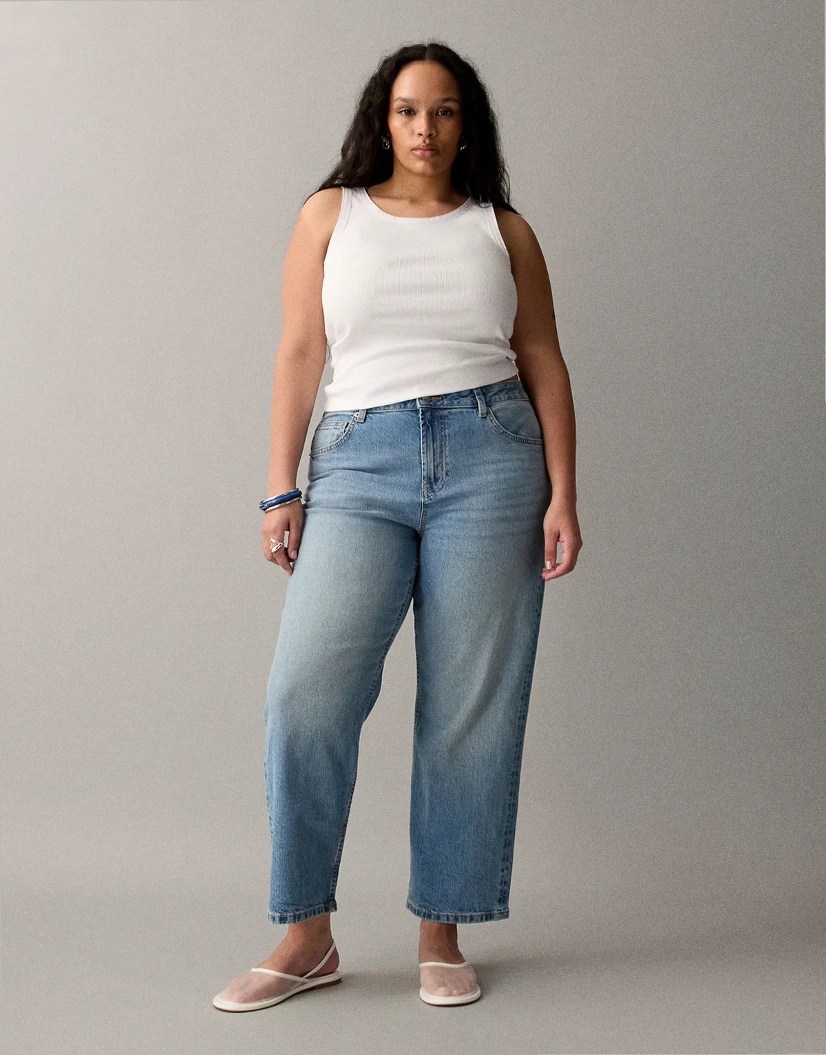 ASOS DESIGN Curve – Niebieskie elastyczne jeansy z prostymi nogawkami do kostek