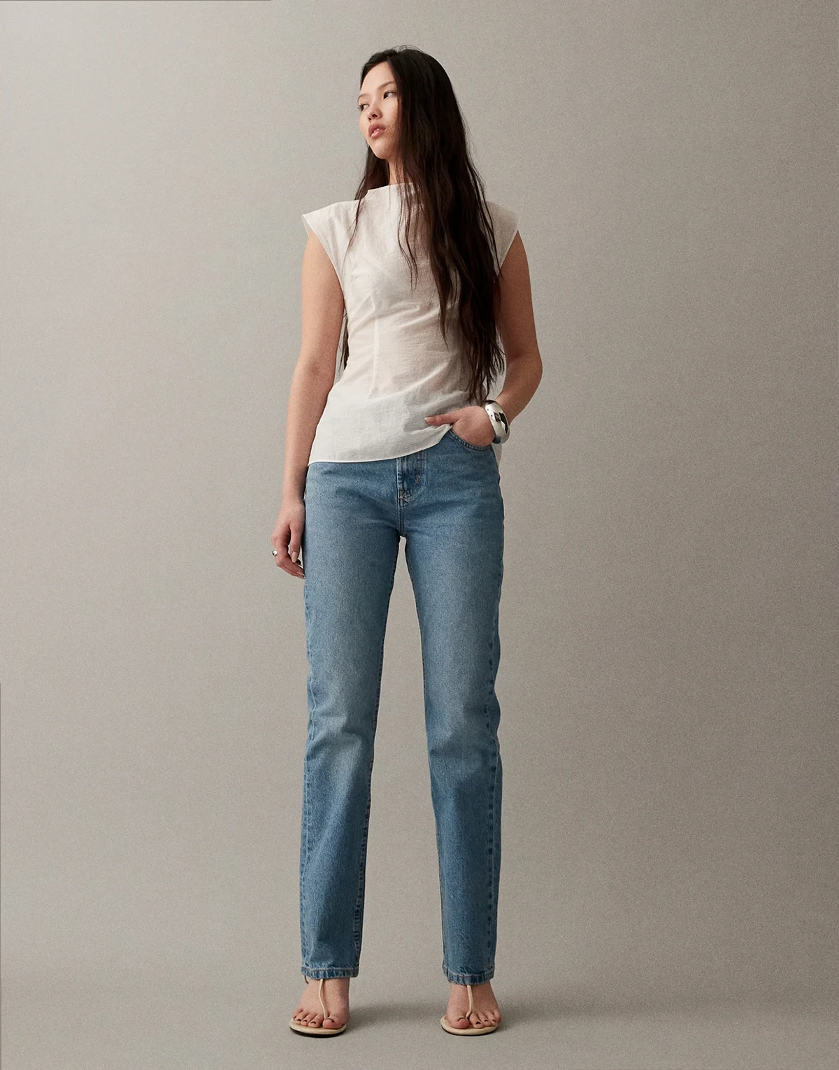 – Circular Design Collection – Niebieskie jeansy o prostym kroju w stylu lat 90