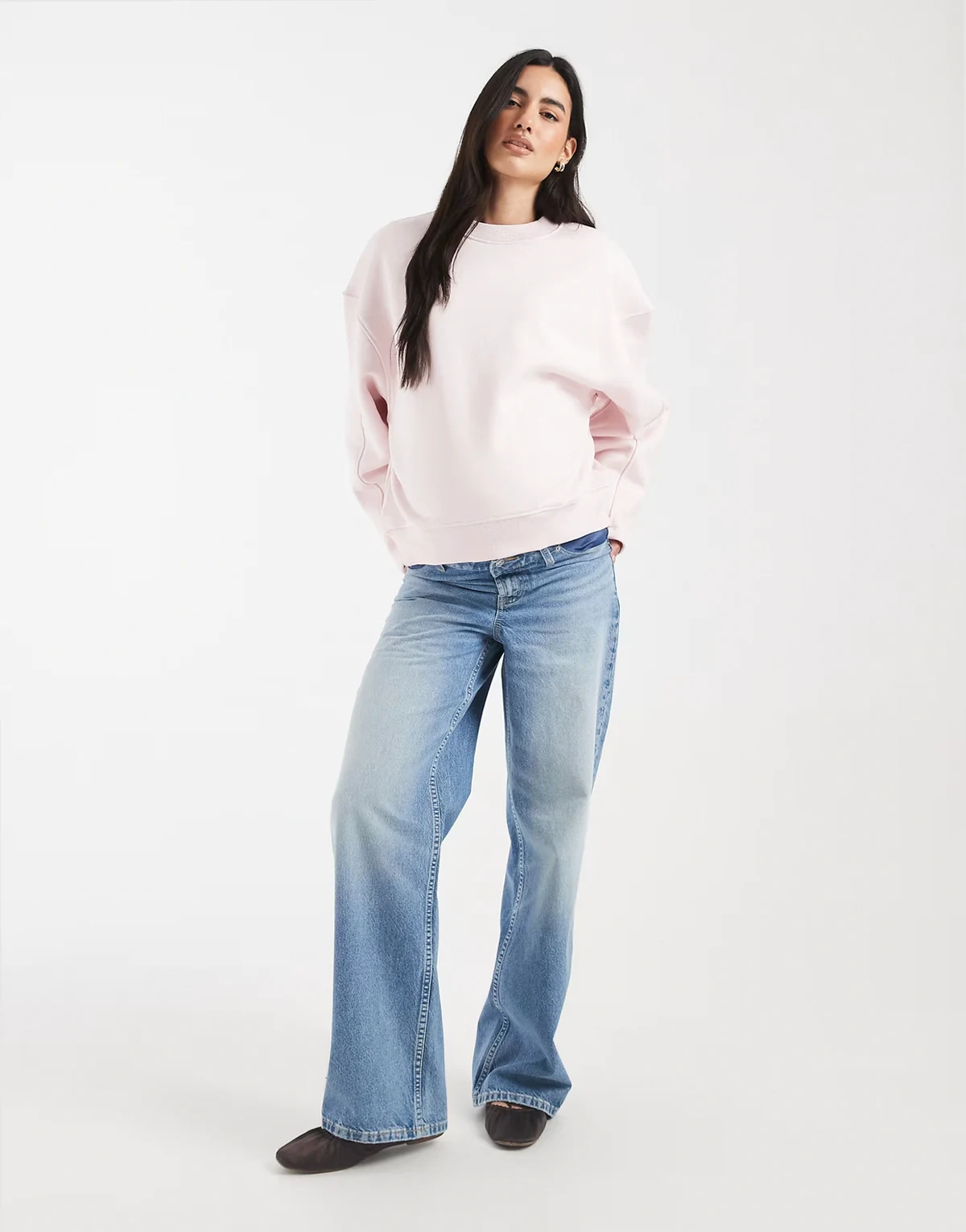 ASOS DESIGN Maternity – Dad-Jeans in Authentic-Mittelblau mit weitem Bein