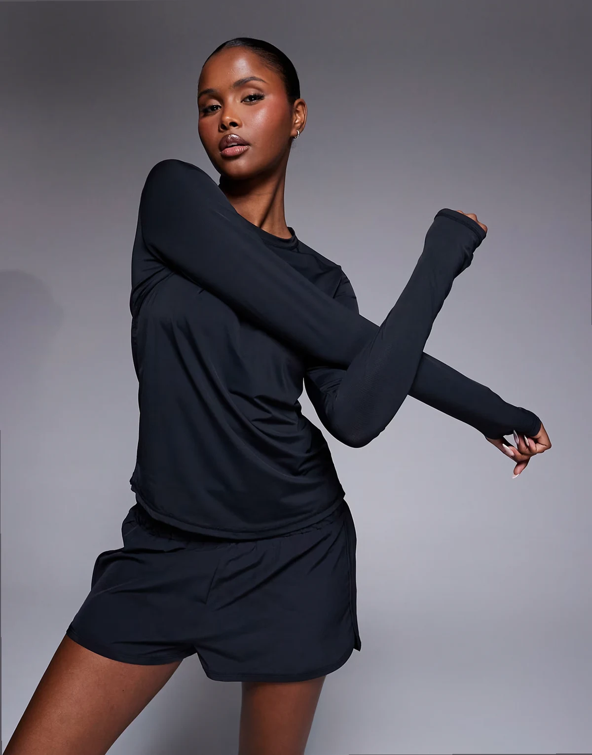 nylon performance mesh quick dry long sleeve running t-shirt in black