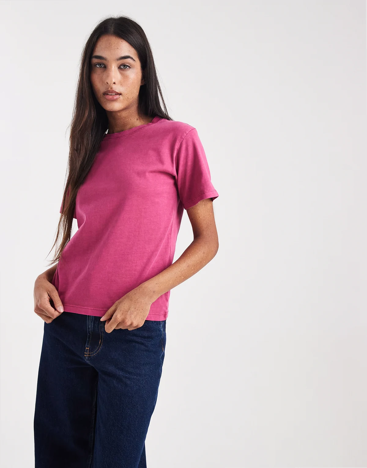 – Easy – T-Shirt in Dark Lotus
