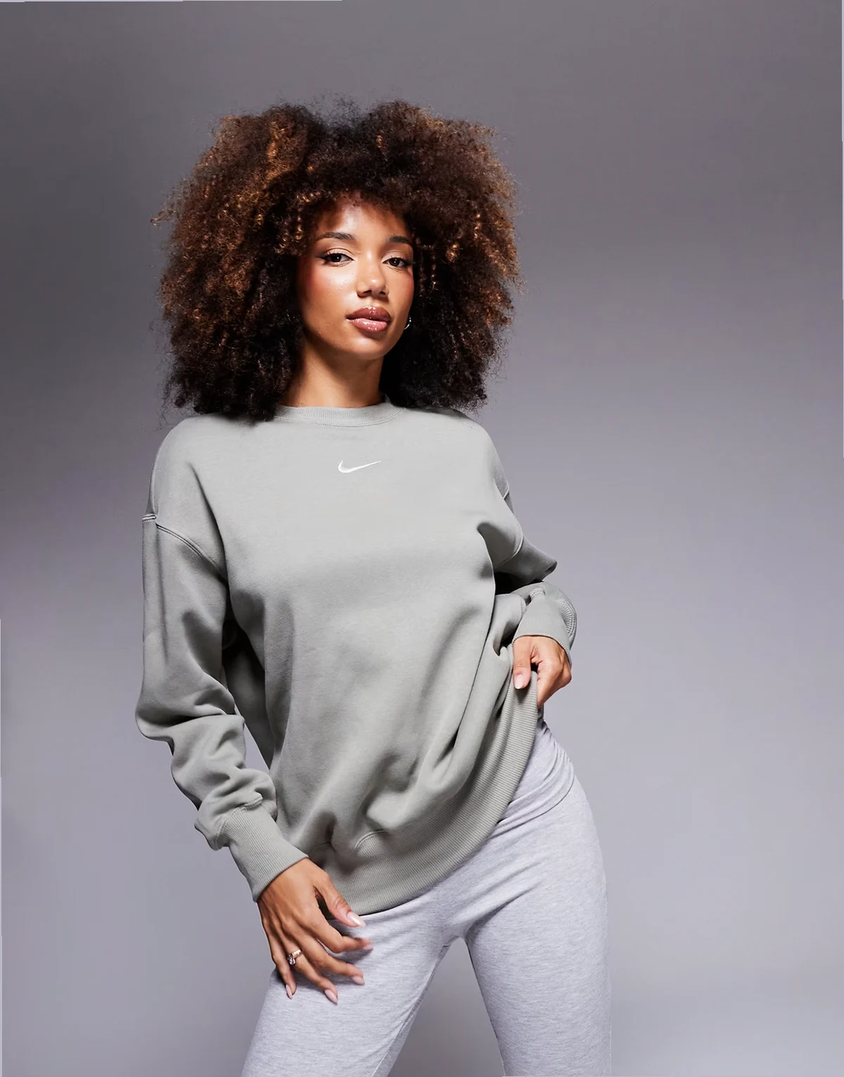 Phoenix Fleece oversized sweatshirts in khaki