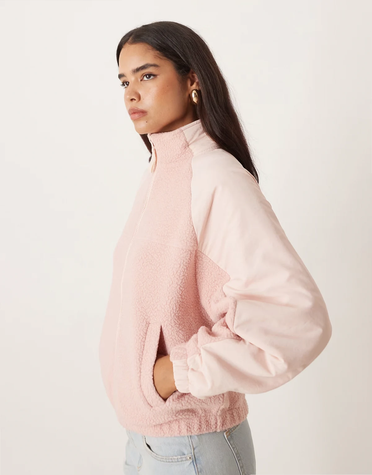 – Fleece-Jacke in farblich abgestimmtem Rosa mit Reißverschluss und Nylon-Detail