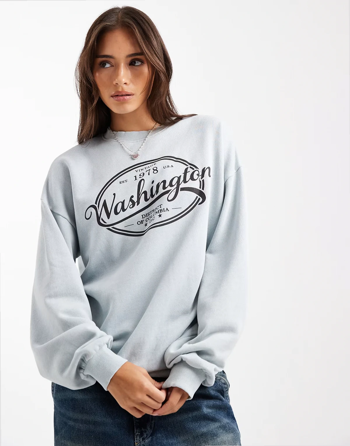graphic sweatshirt in blue