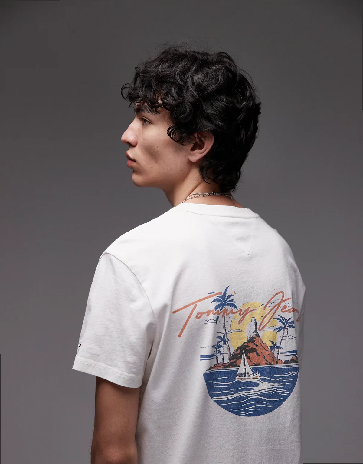 sailing backprint graphic t-shirt in white