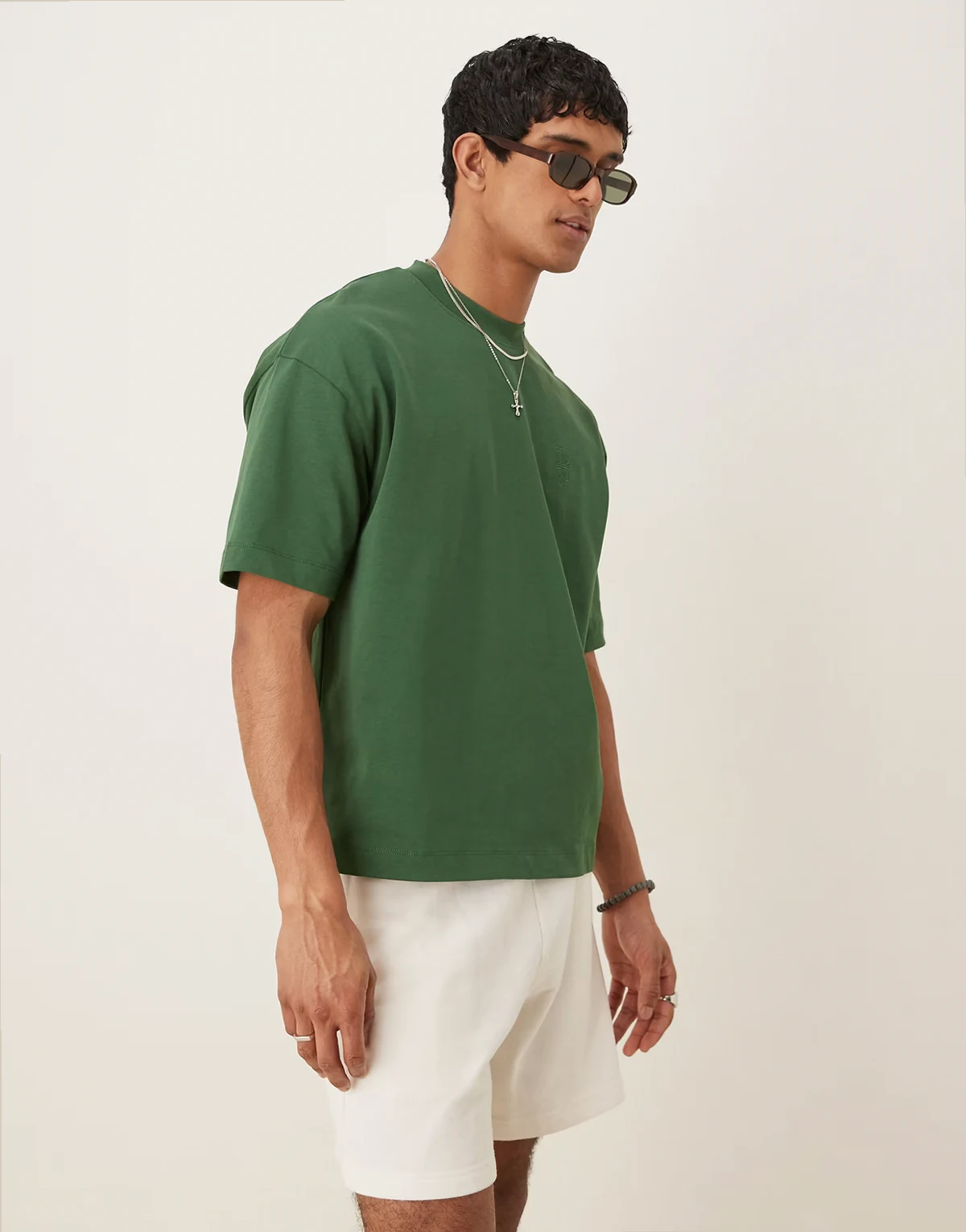 – Zielony gruby T-shirt o pudełkowym kroju oversize z obniżoną linią ramion