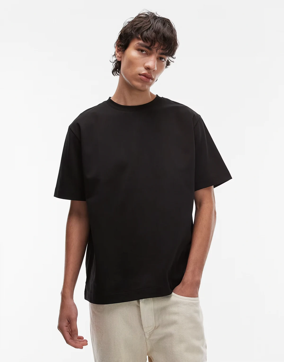 – Czarny gruby T-shirt oversize z dżerseju ze szwem interlock