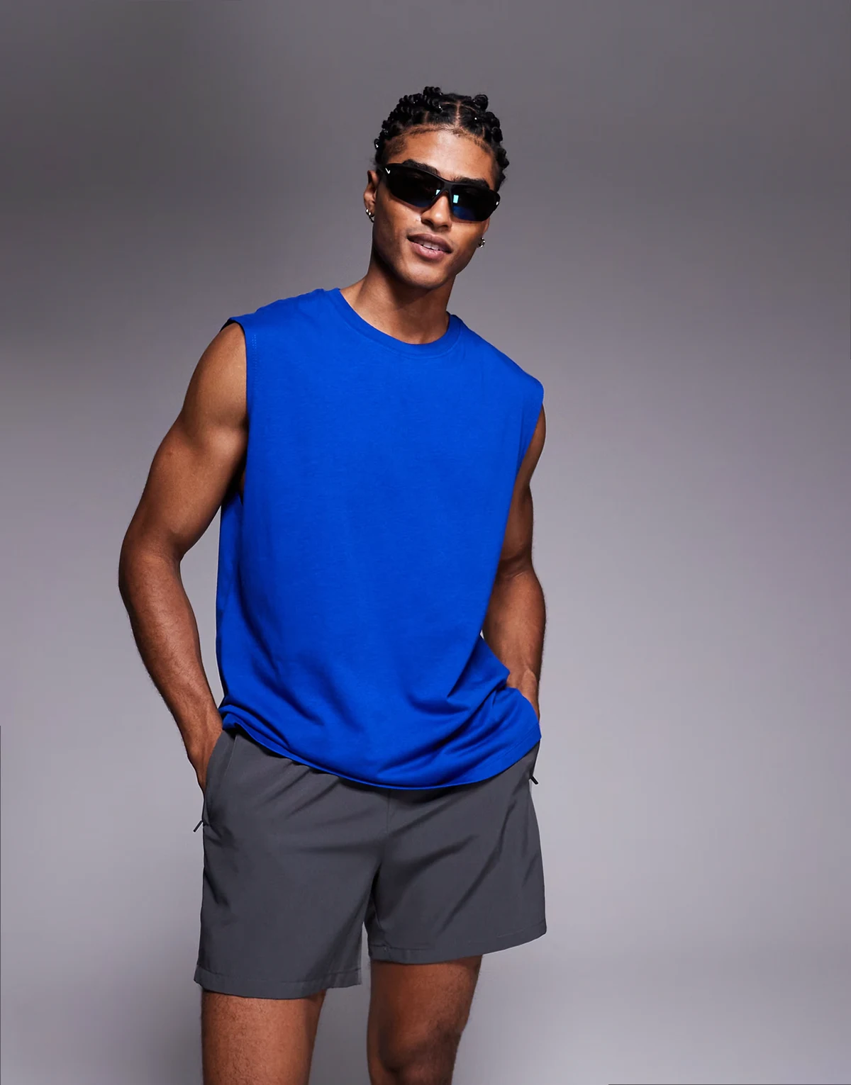 Icon cotton oversized pump training tank with quick dry finish in cobalt blue