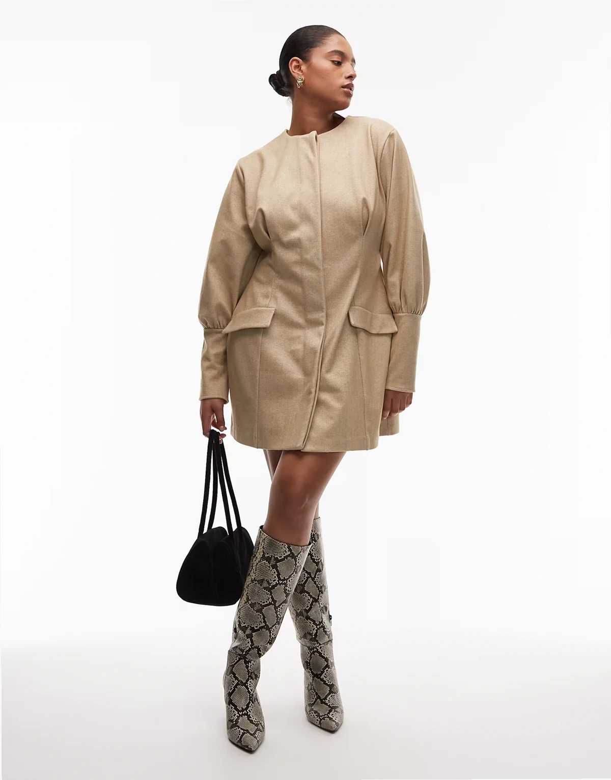 ASOS DESIGN Curve – Szarobeżowa profilowana sukienka mini o fasonie marynarki z bufiastymi rękawami