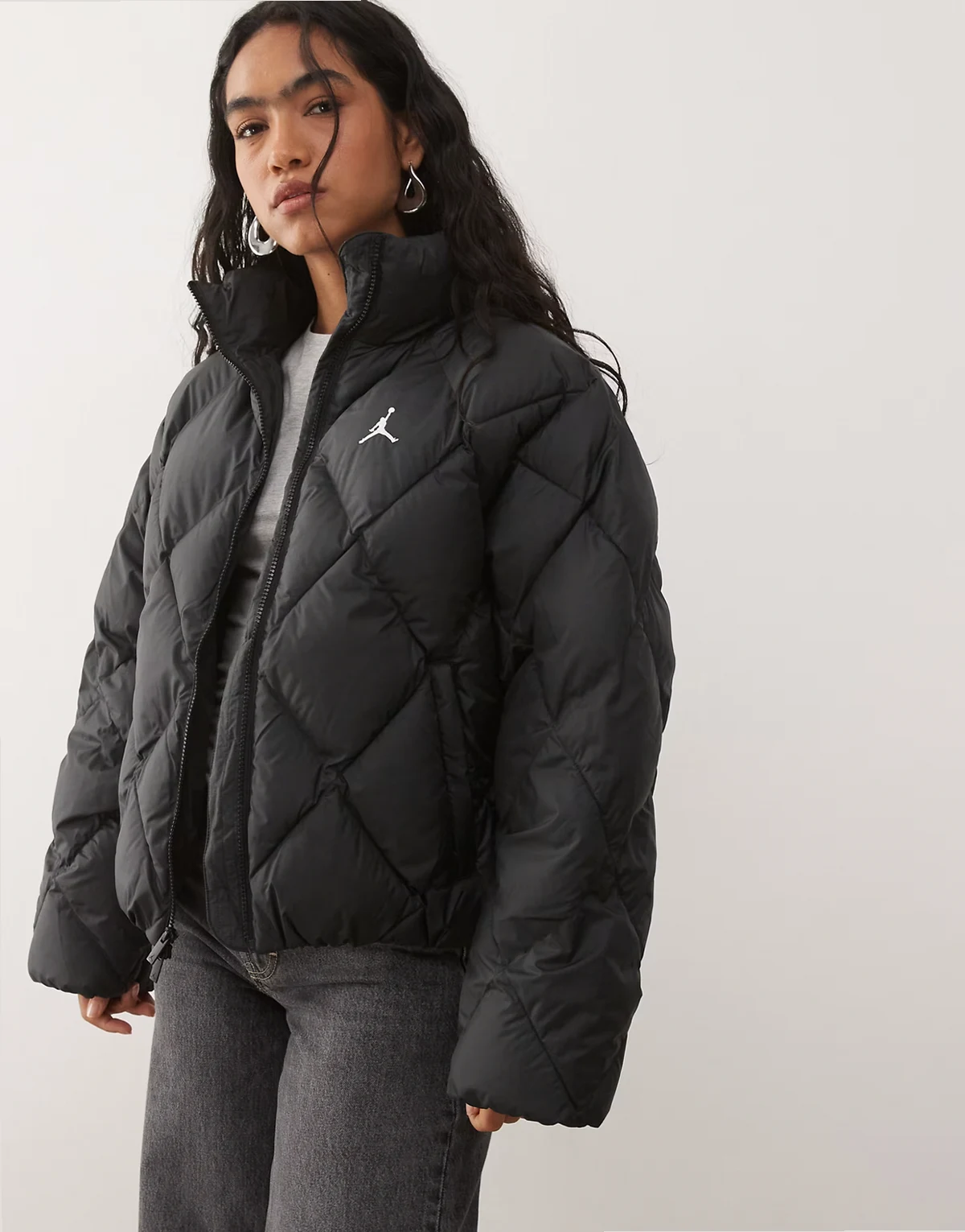 Nike Air Jordan puffer jacket in black