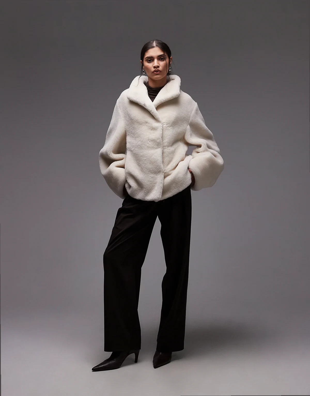 – Pure Wool – Jacke aus Kunstpelz in Wollweiß