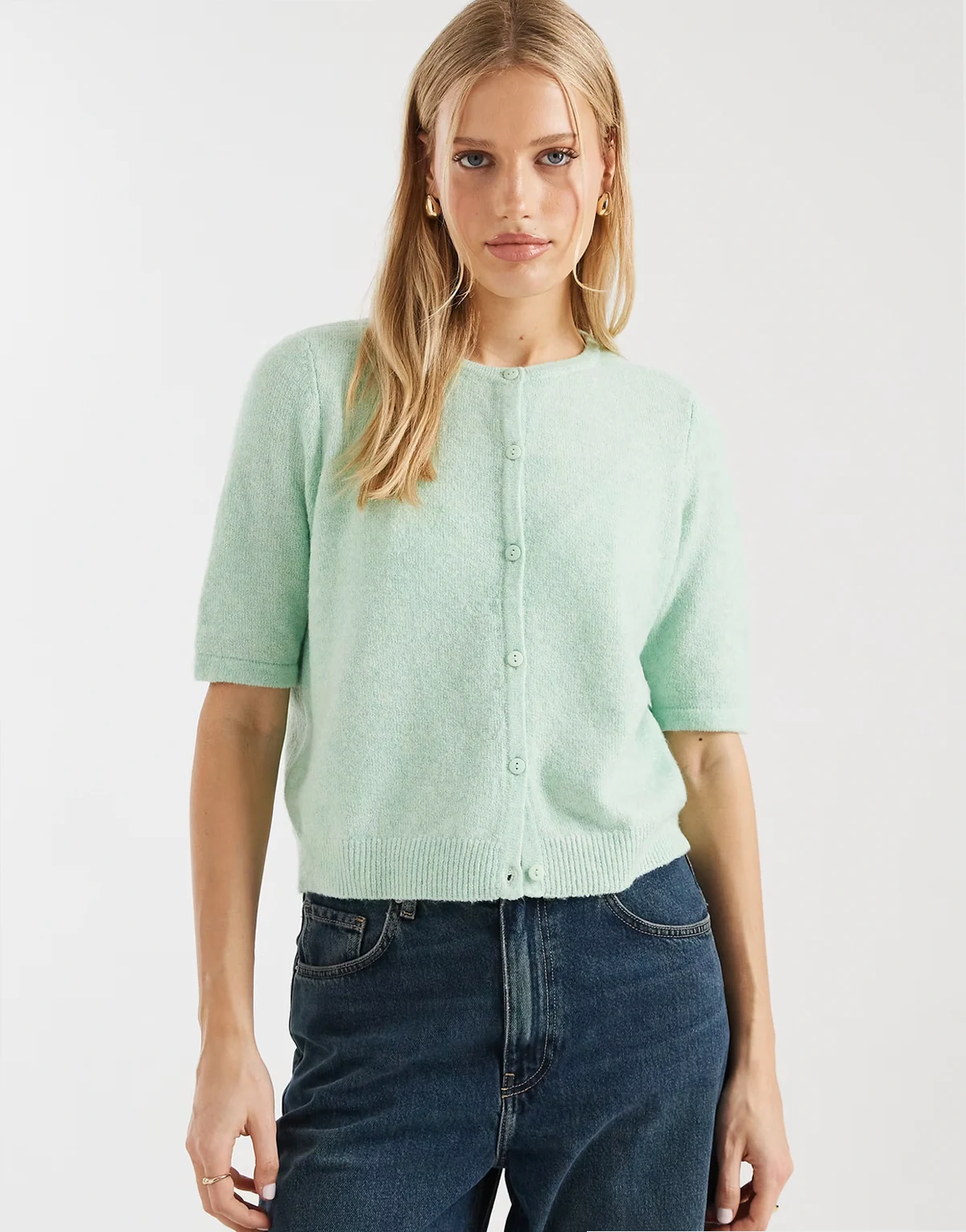 round neck knit short sleeve cardigan in birds egg green