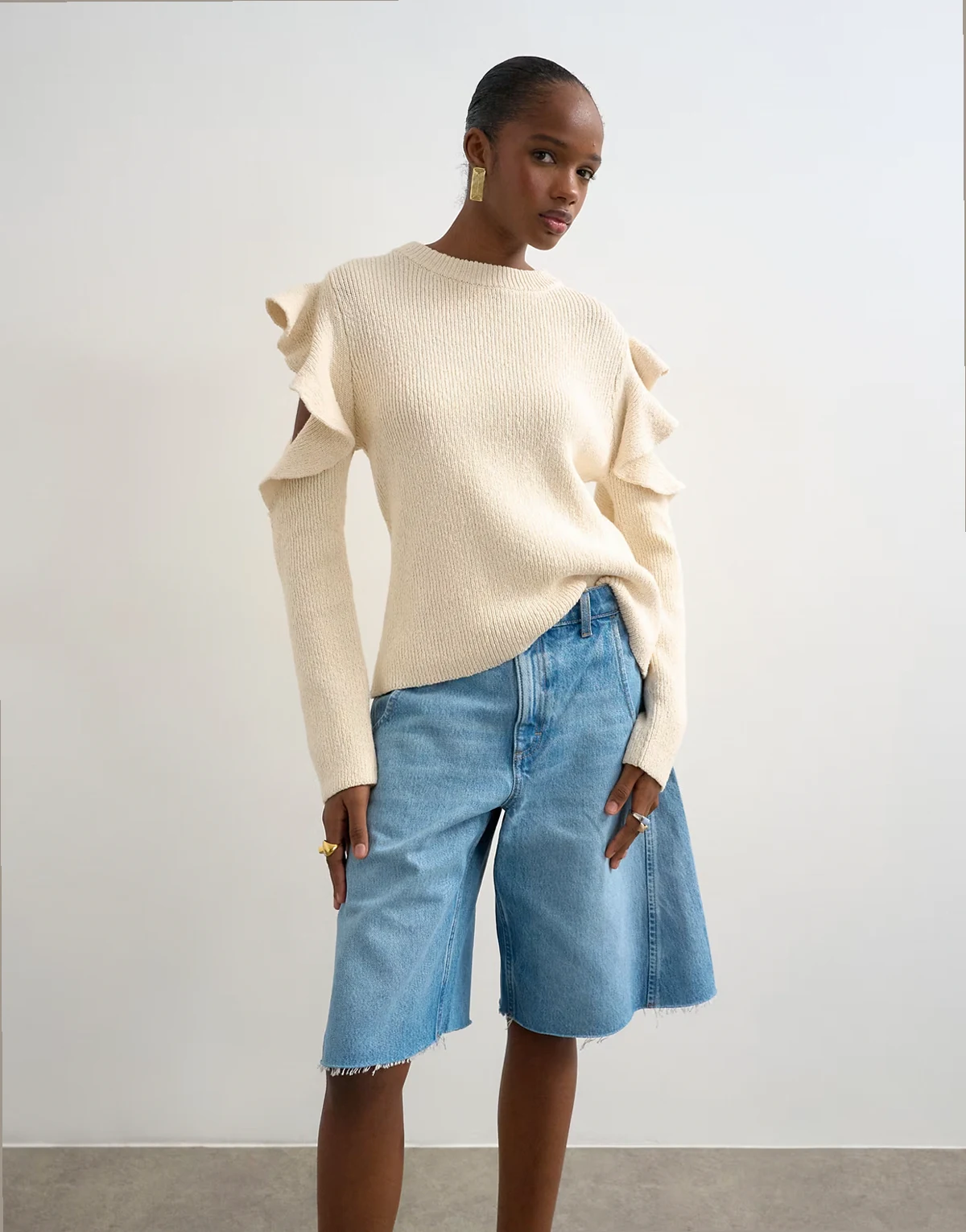 knit frill sleeve sweater in ivory