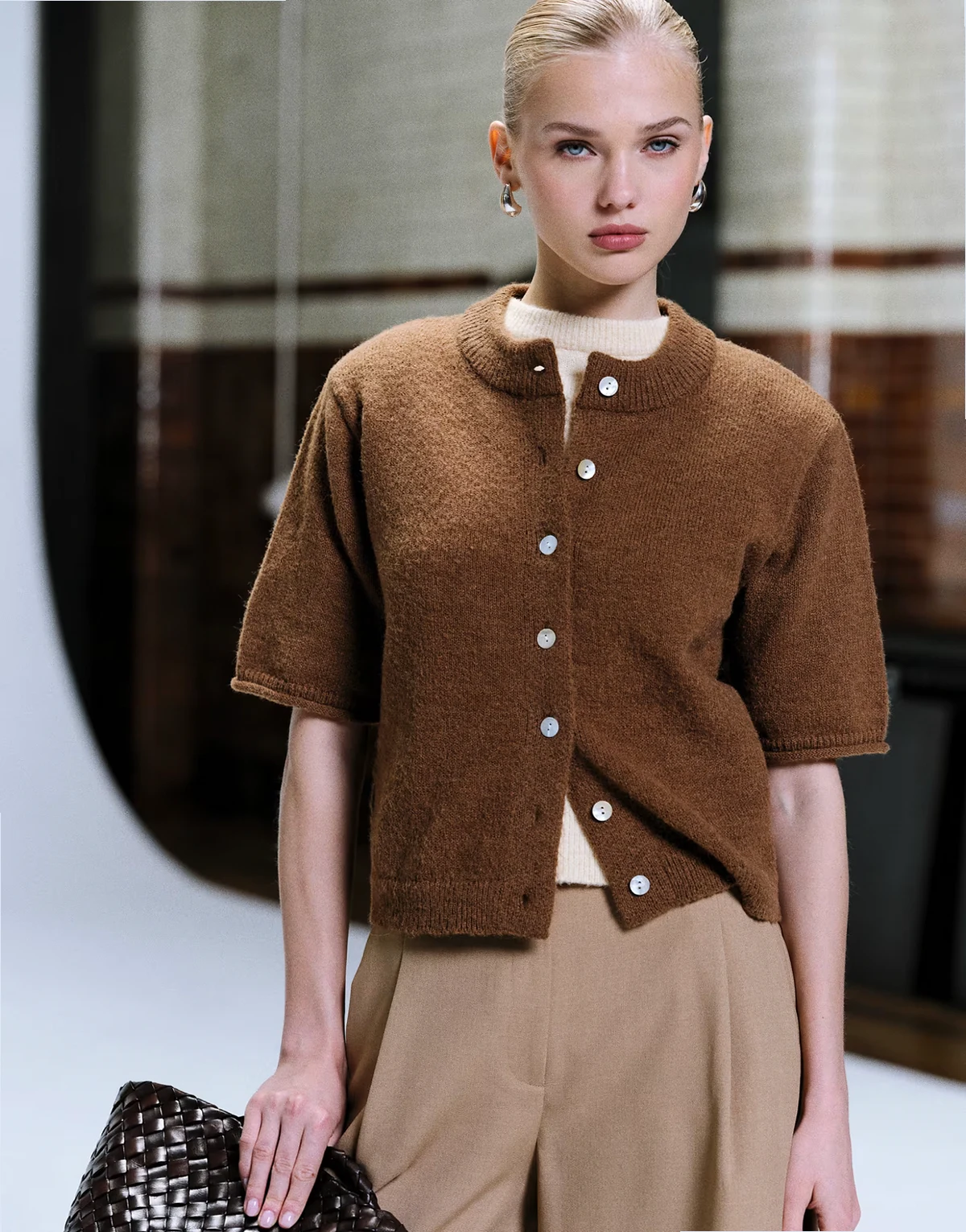 rolled edges short sleeve cardigan in toffee