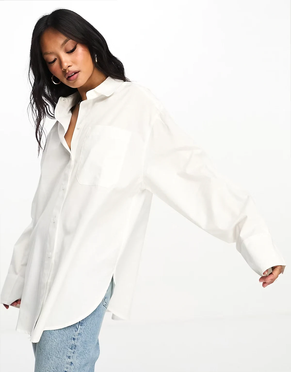 oversized shirt in white