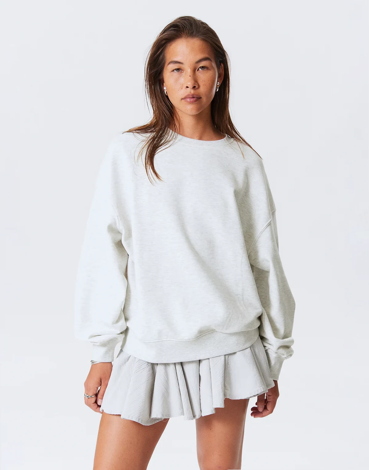 oversized slouchy sweatshirt in gray melange