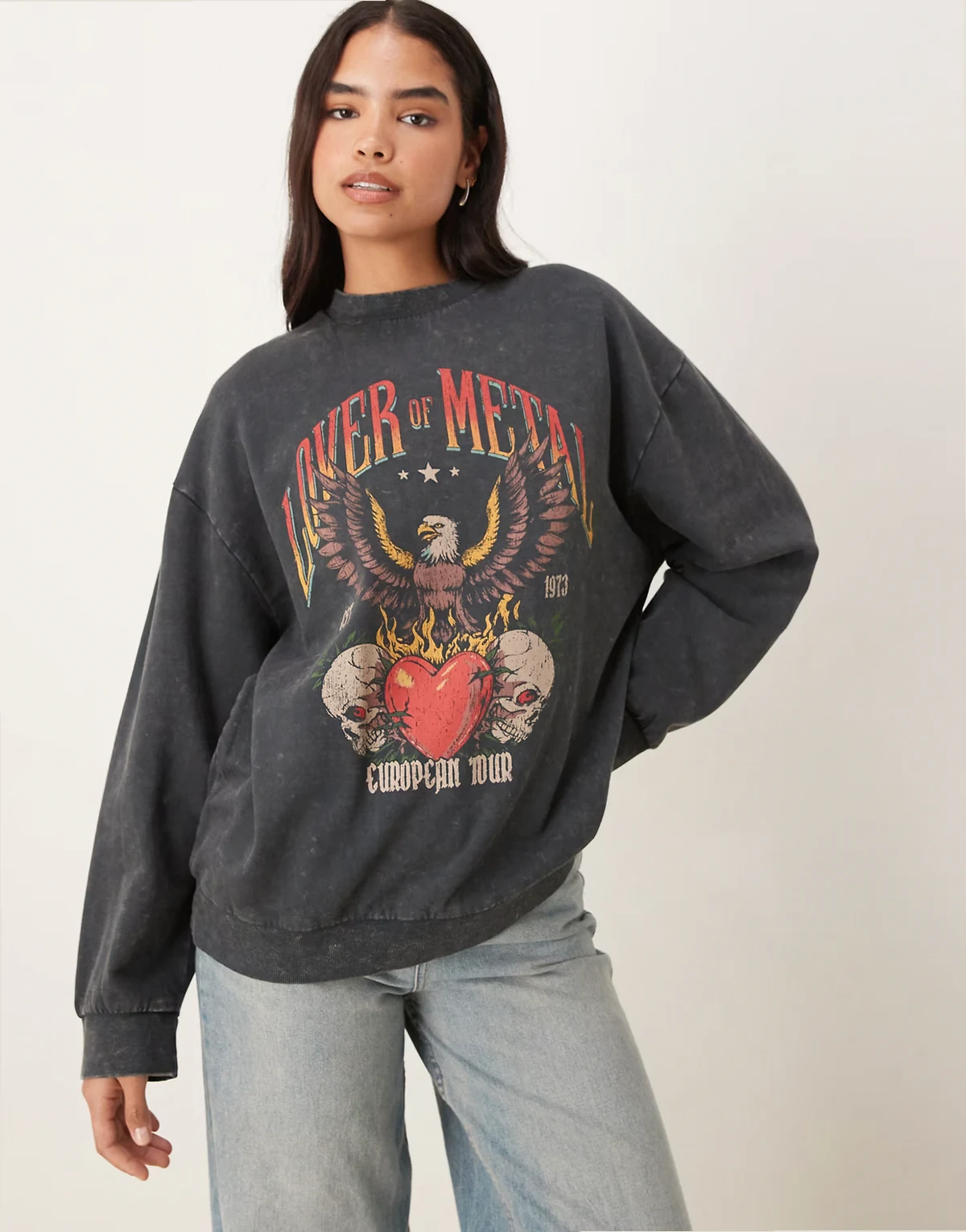 – Oversize-Sweatshirt in verwaschenem Anthrazit mit Adler-Print im Vintage-Rock-Design