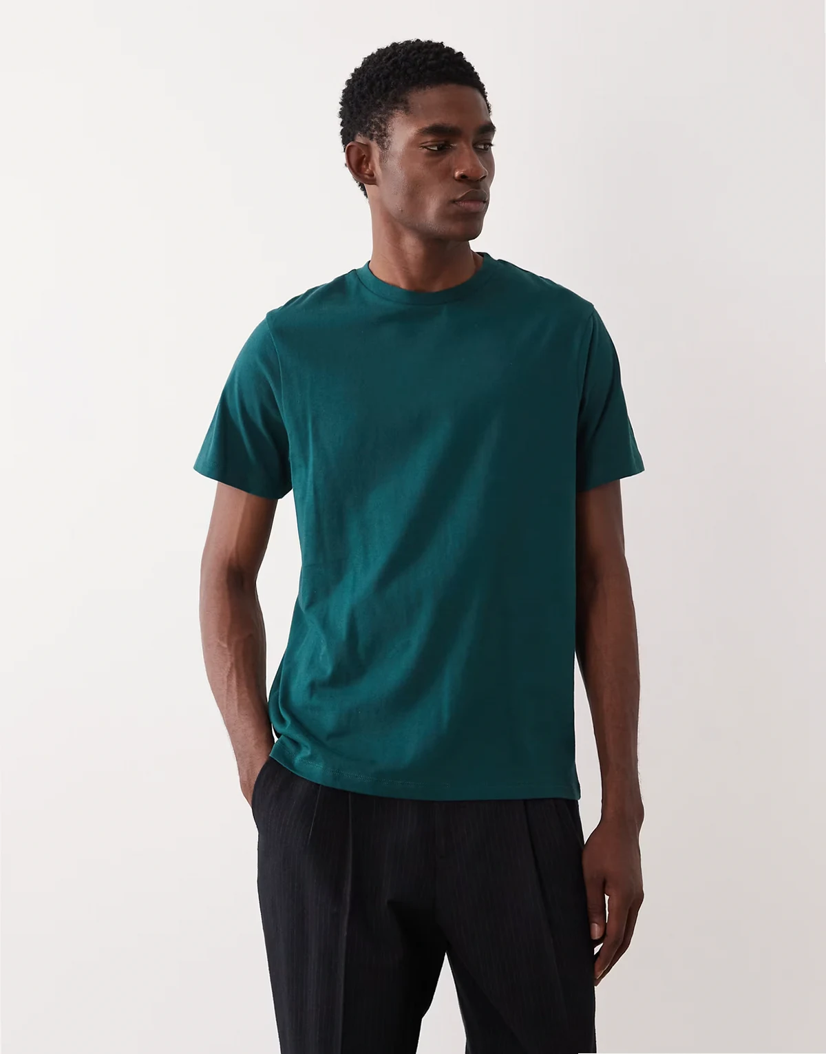 – Essentials – Ciemnozielony T-shirt z okrągłym dekoltem