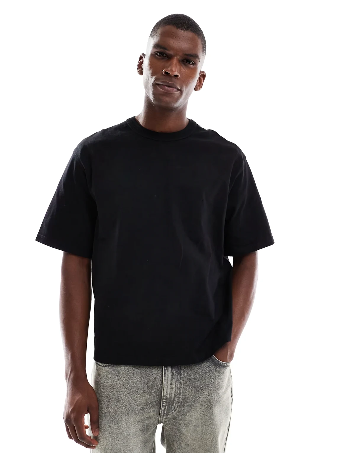 oversize cropped T-shirt in black