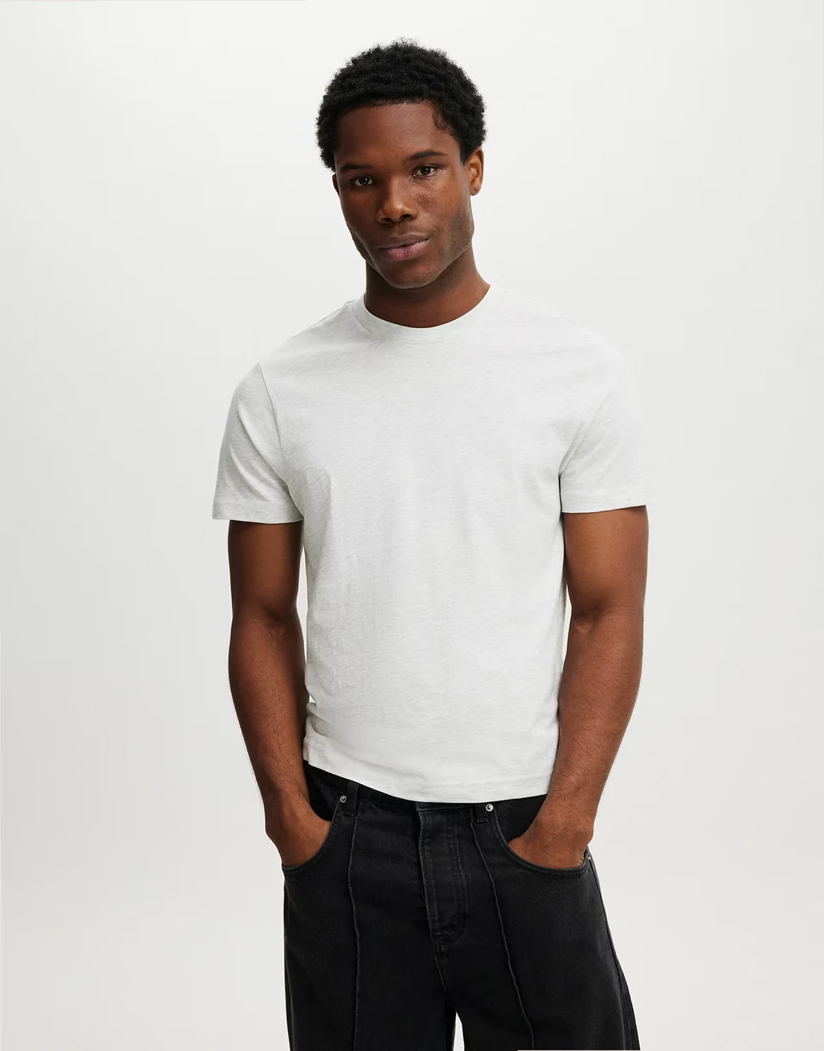 classic fit t-shirt in heathered white