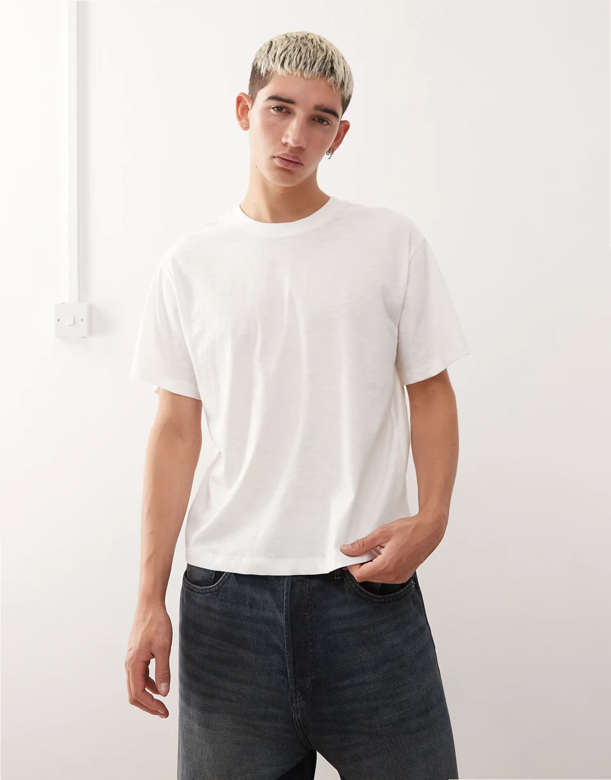 Premium slim tee in white textured cotton