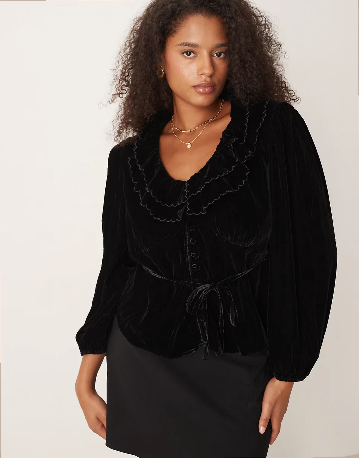 Tommie velvet ruffle blouse in black