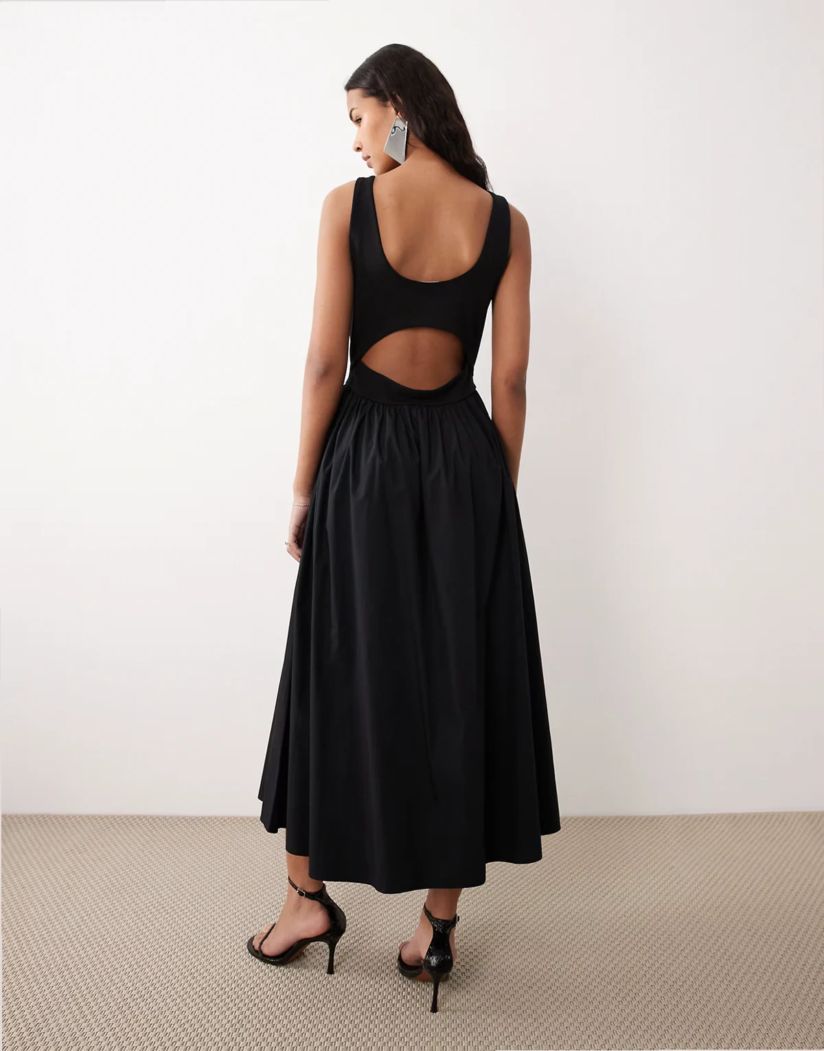 – Eliana – Midikleid aus Jersey in Schwarz