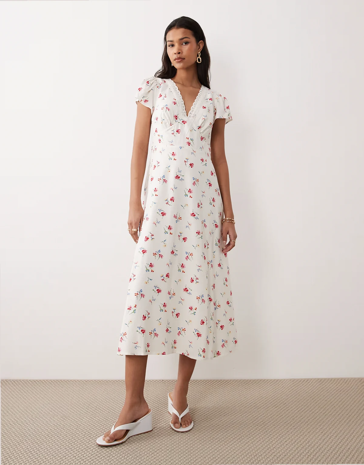 Kacey lace detailing floral print midi dress in ivory