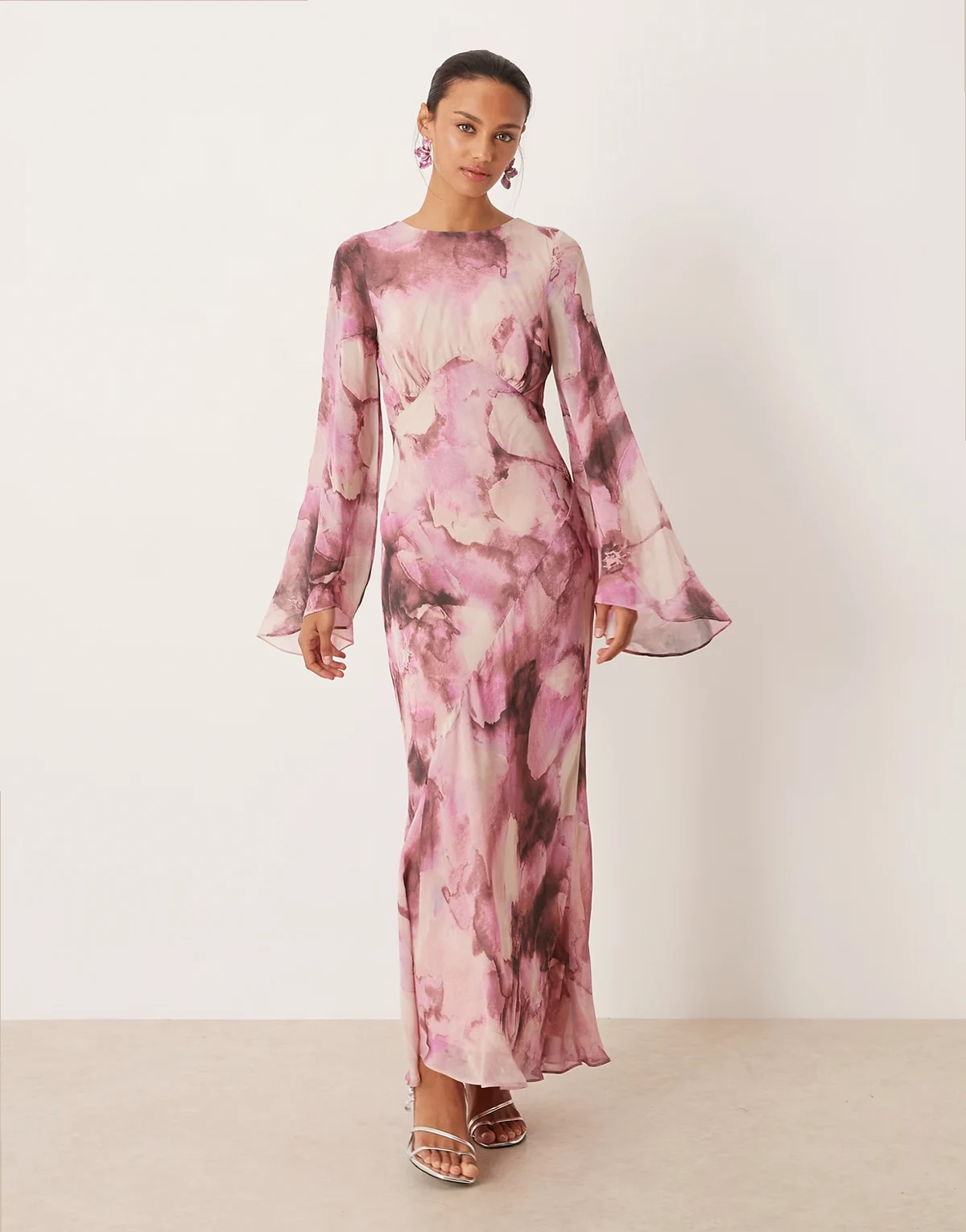 – Phoenix – Midaxi-Kleid mit verschwommenem Muster in Rosa
