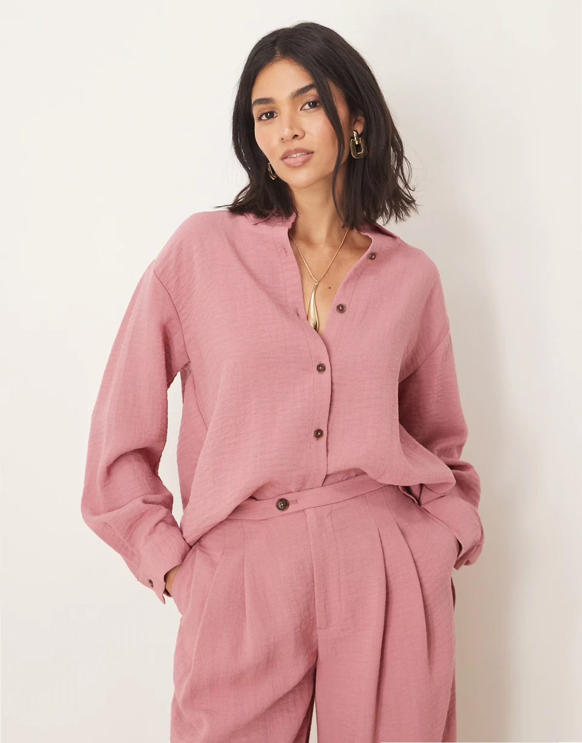 long sleeve shirt with open back in dusty pink - part of a set