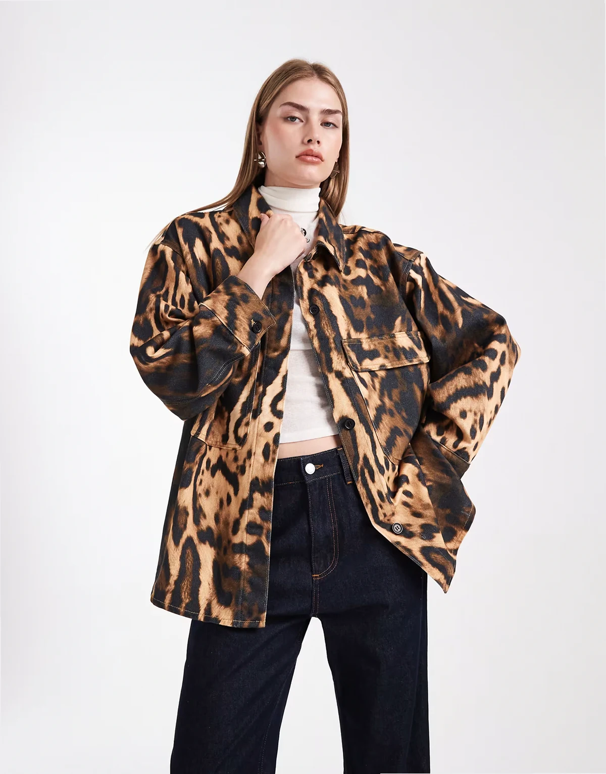 – Denim-Hemdjacke mit Animal-Print, Kombiteil