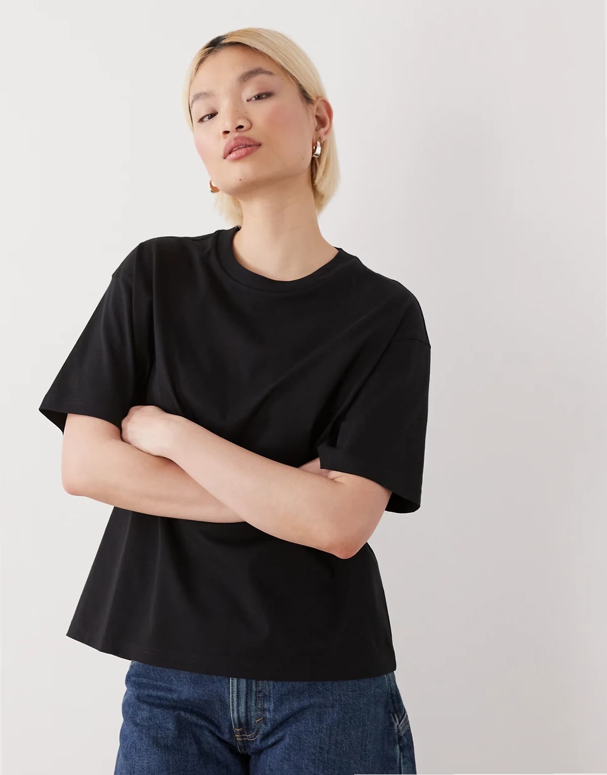 – Kastiges Oversize-T-Shirt in Schwarz
