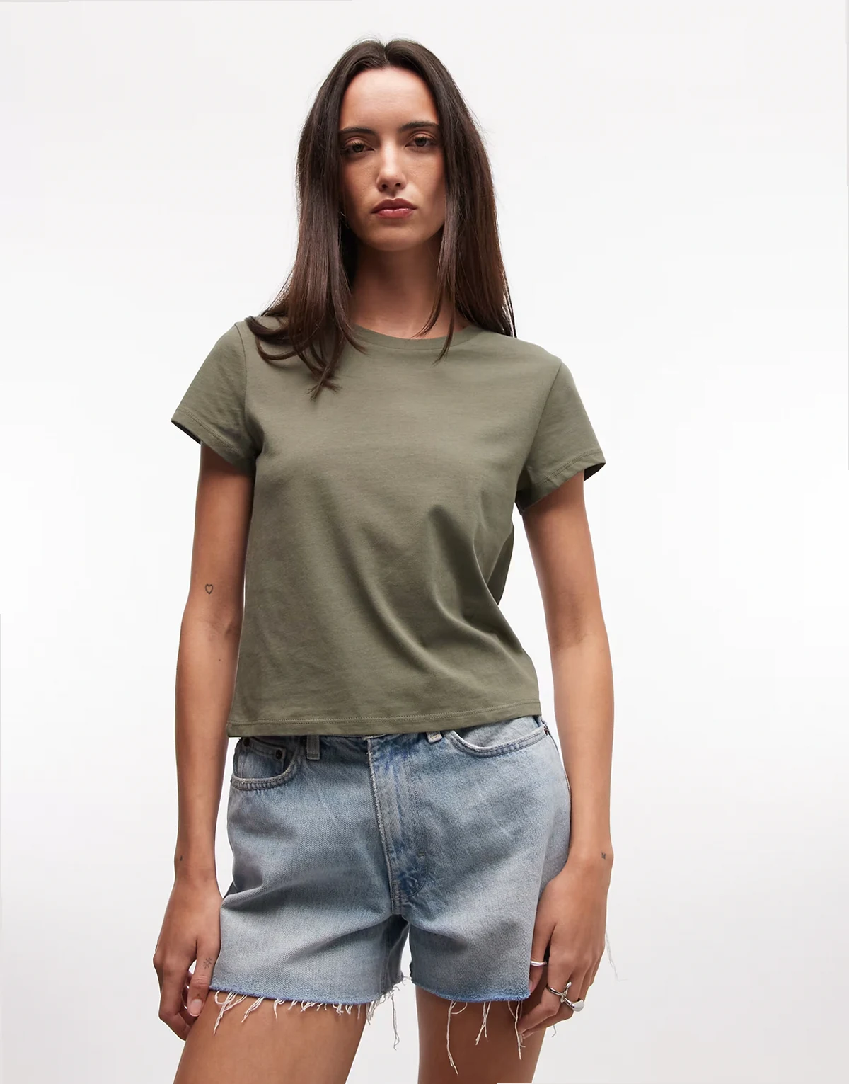 – T-Shirt in Olivgrün