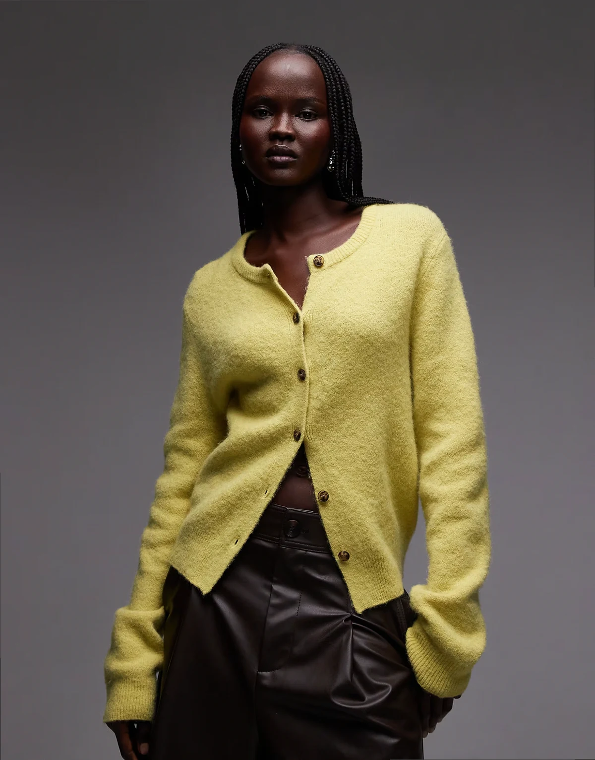 – Strickjacke aus Alpakawollmix in Limettengrün