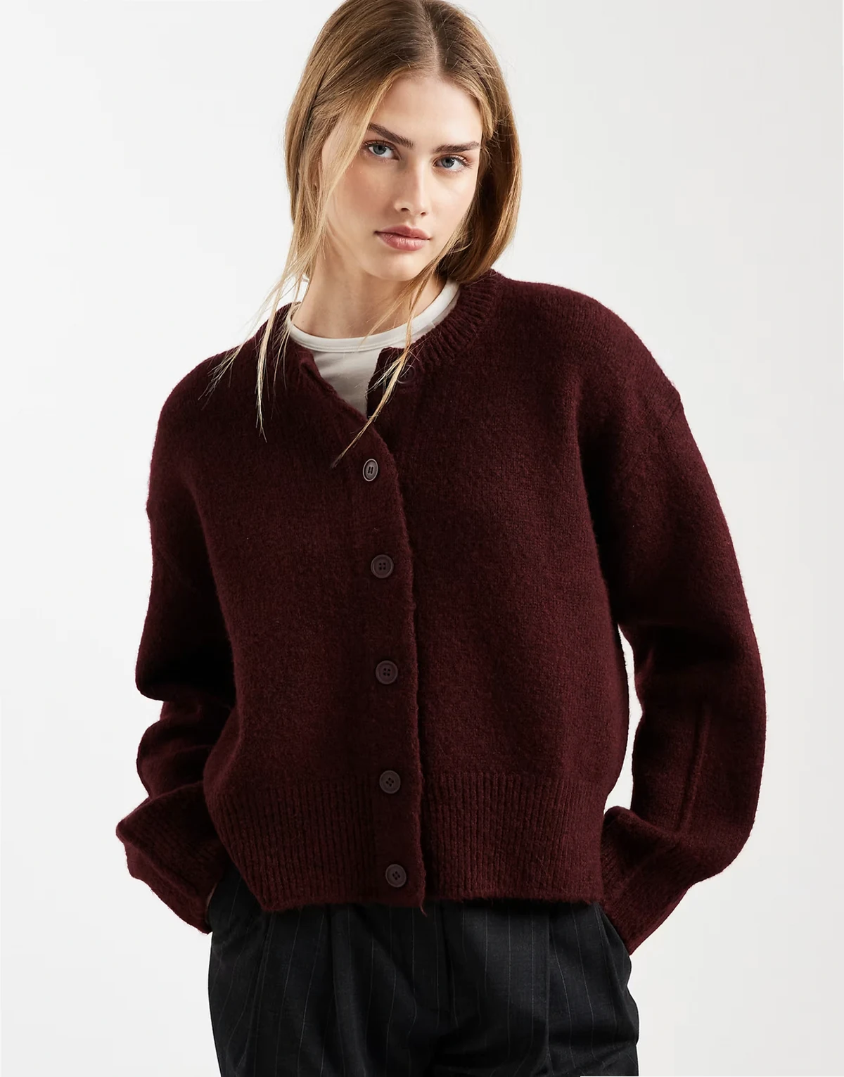 boxy crew neck cardigan with side slit detail in plum