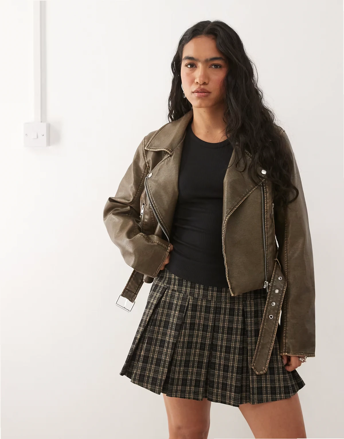 – Kurtka typu biker z imitacji skóry z efektem sprania w stylu vintage