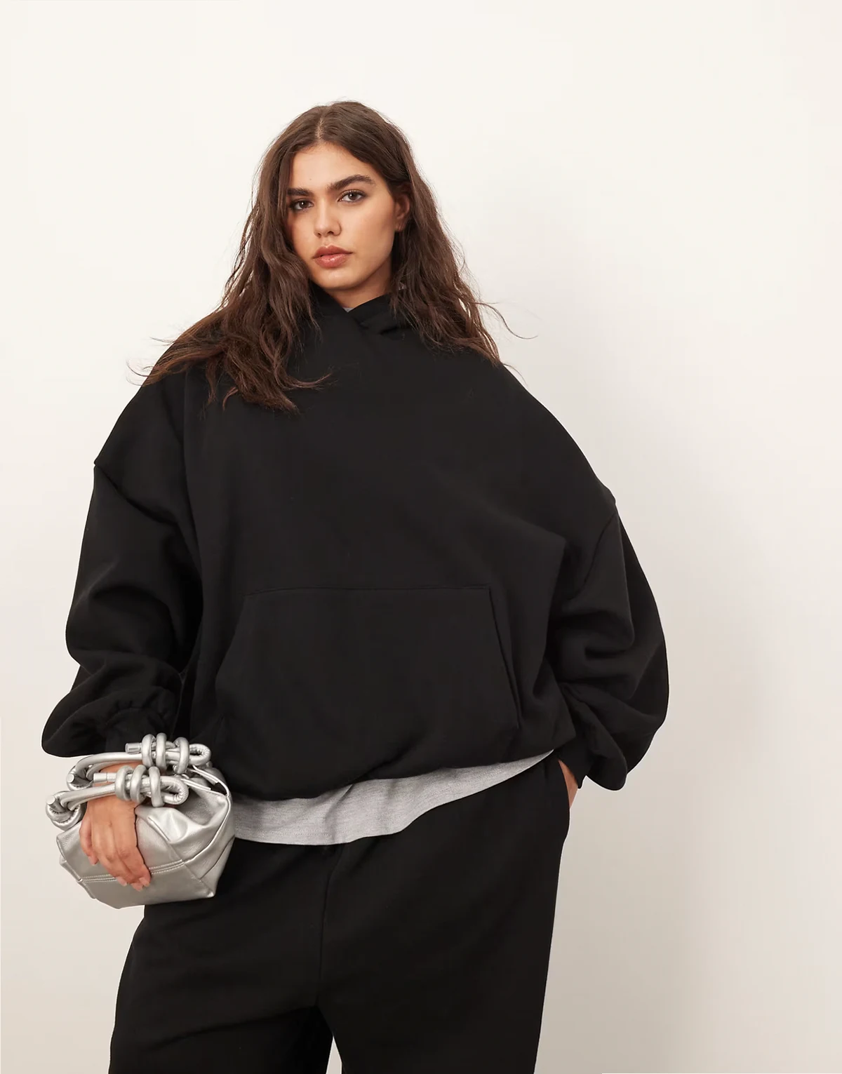 Curve – Hochwertiger, schwerer Oversize-Kapuzenpullover in Schwarz