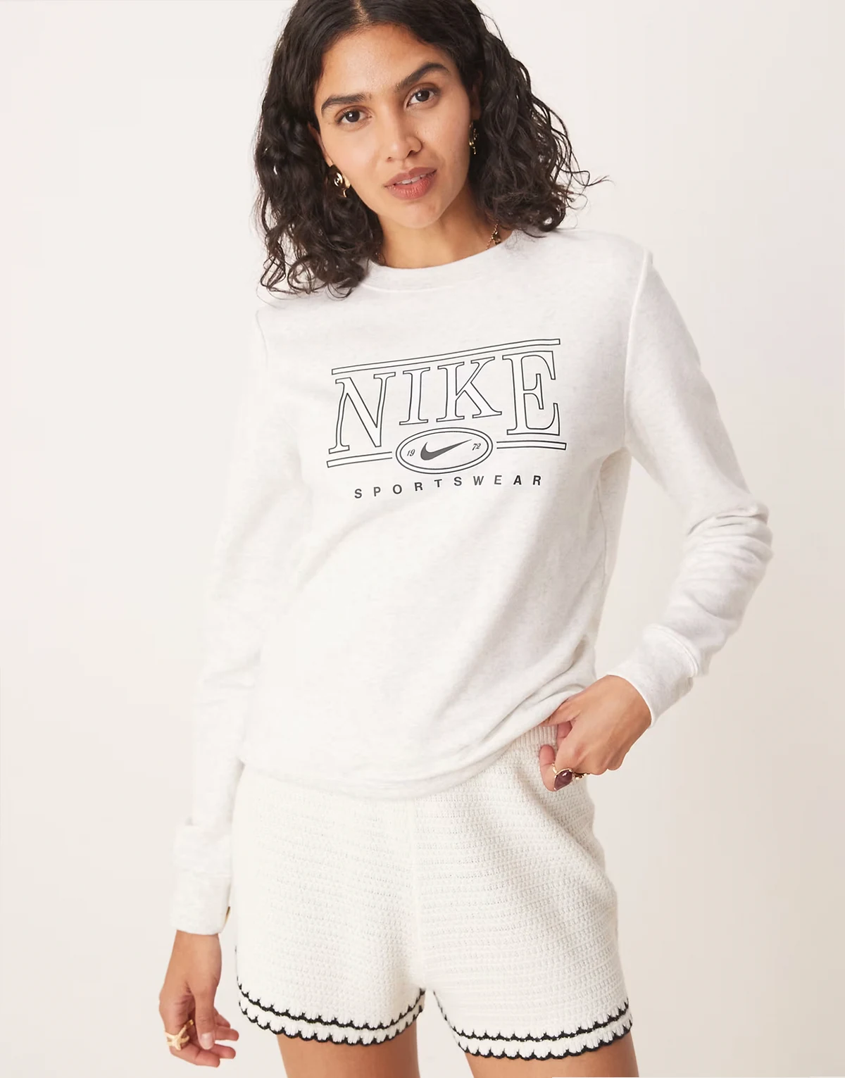 Club Fleece retro logo sweatshirt in gray