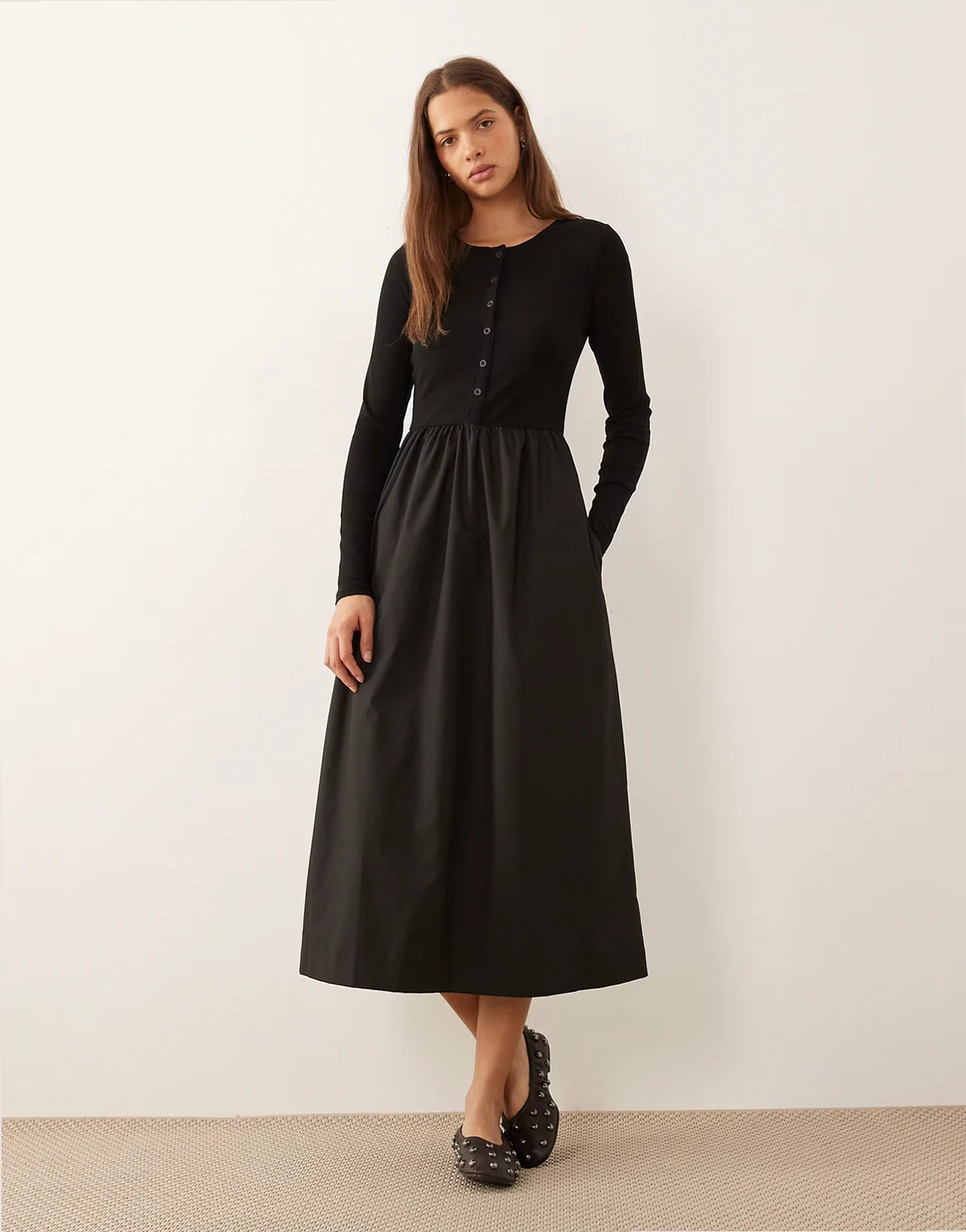 jersey poplin mix midi dress with button up top in black