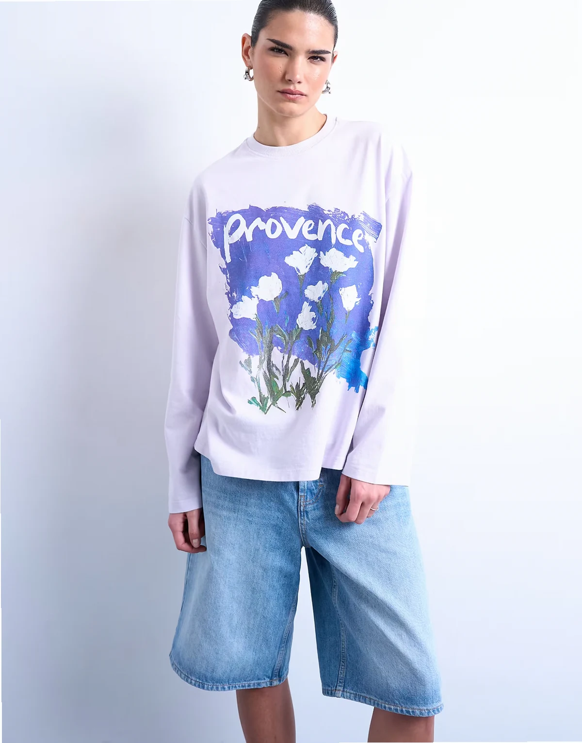 – Liliowy T-shirt skater z grafiką z napisem Prowansja