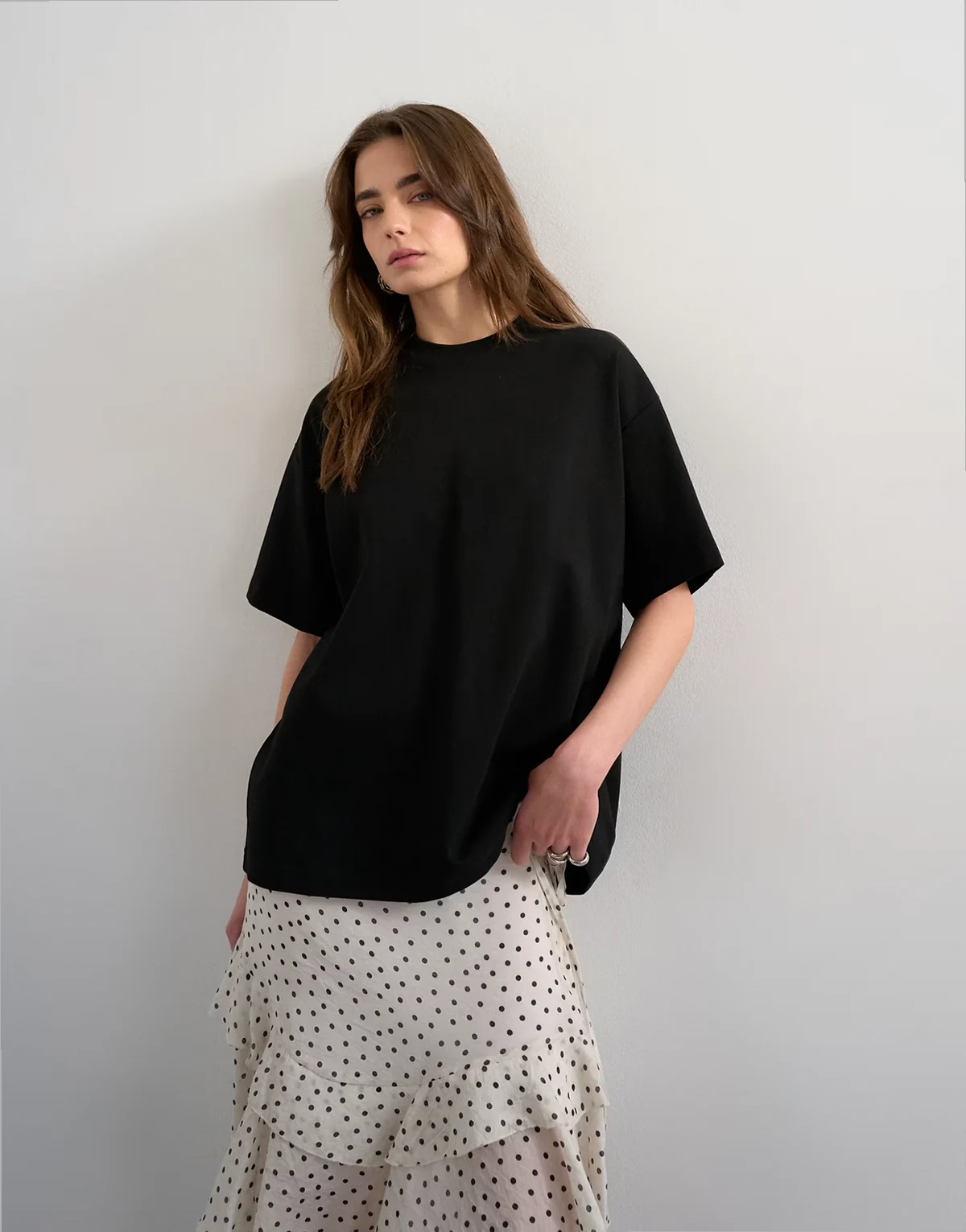 Premium – Czarny T-shirt oversize z materiału interlock