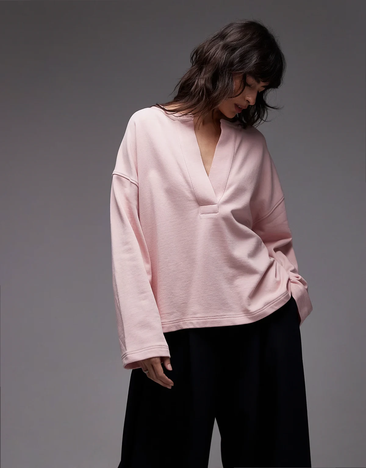 pure cotton V-neck sweatshirt in light pink