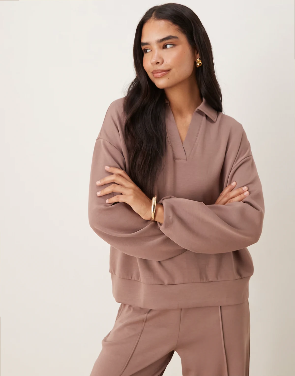 soft touch cupro rugby sweatshirt in brown