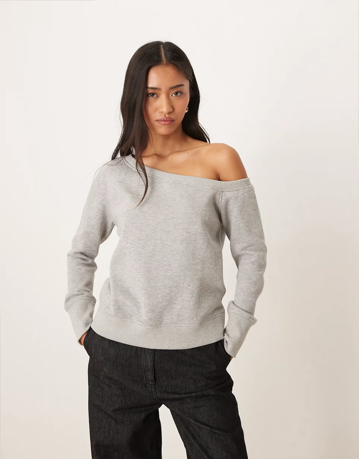 Toria off-shoulder sweatshirt in gray heather