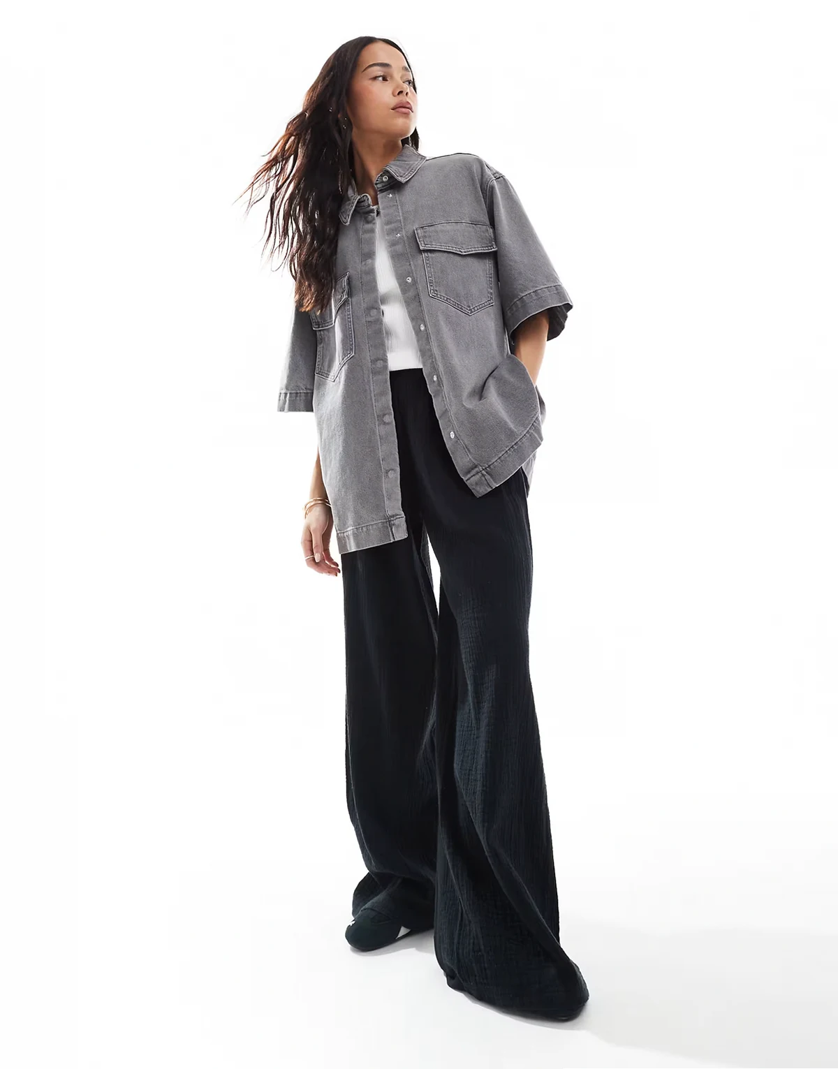short sleeve oversized shirt with front pocket detail in gray denim