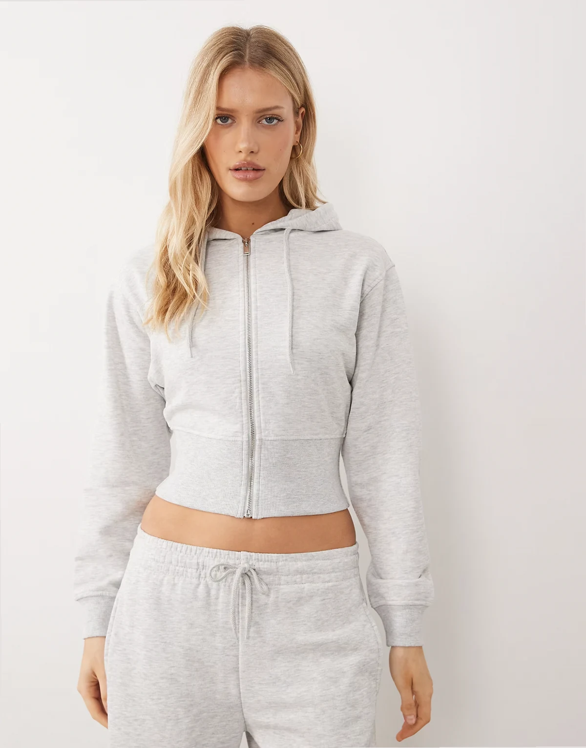 – Mieszaj i łącz – Jasnoszara melanżowa bluza o dopasowanym kroju z kapturem i zapięciem na zamek