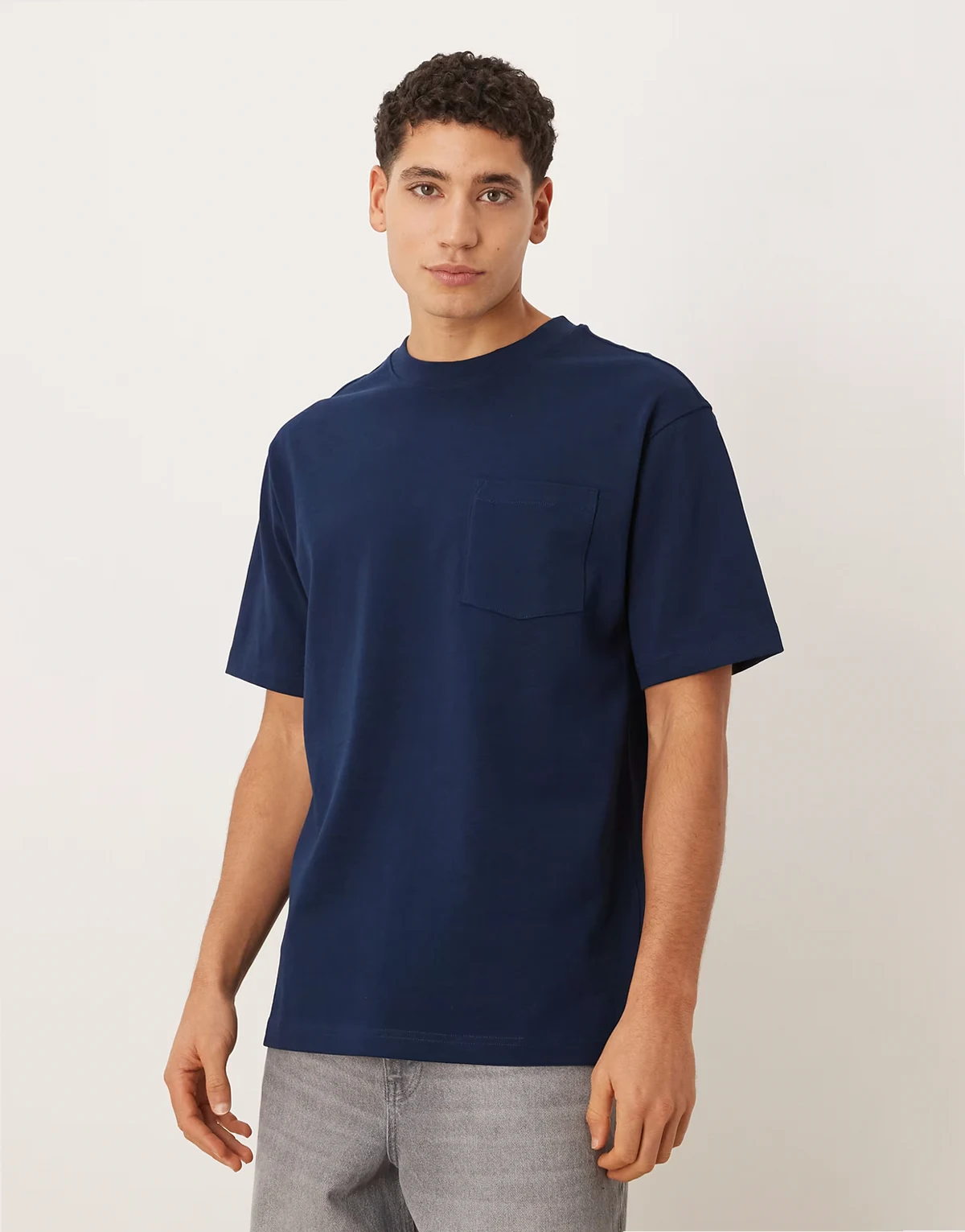 – Circular Design Collection – Granatowy bardzo gruby T-shirt o luźnym kroju