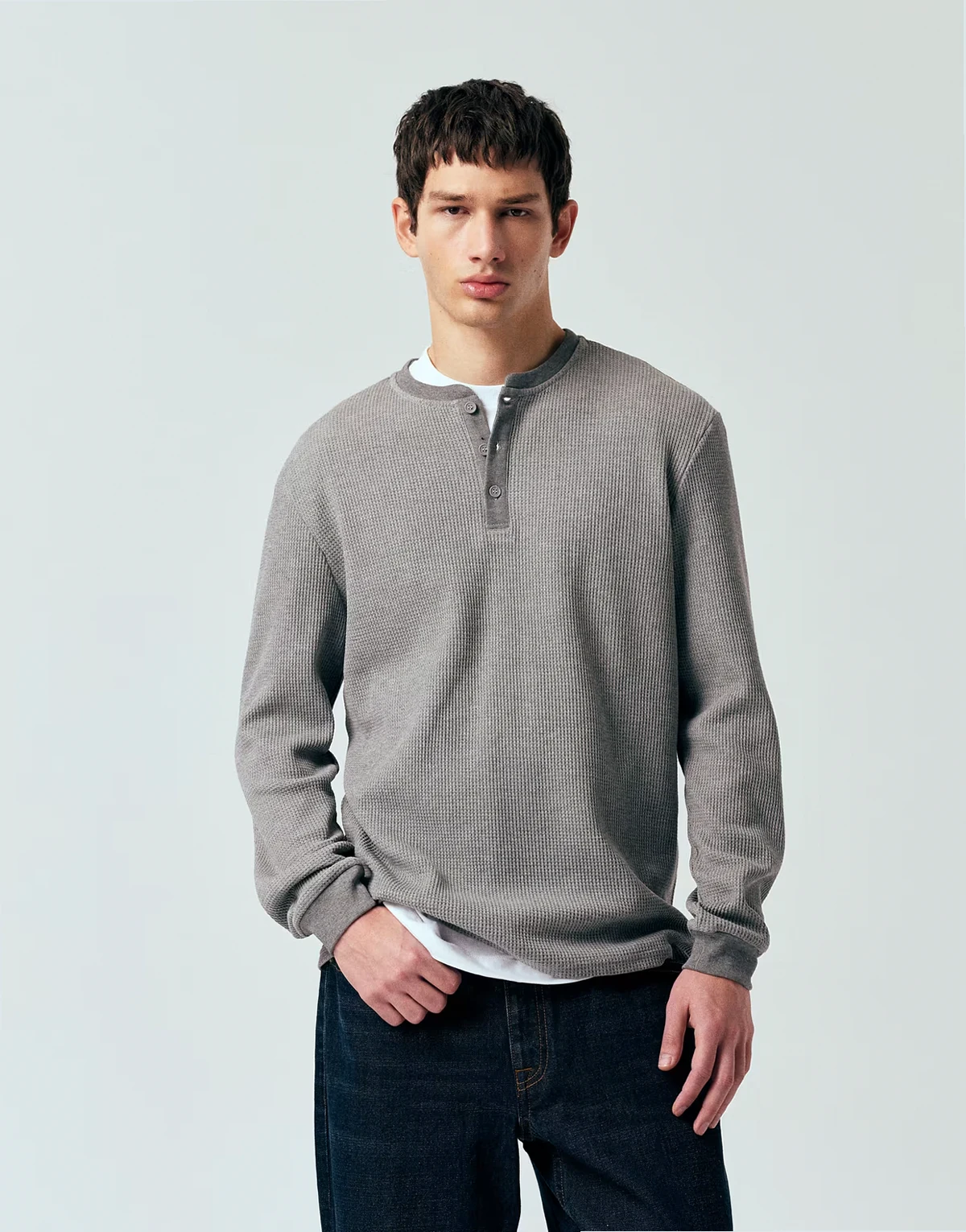 long sleeve henley T-shirt in light gray waffle