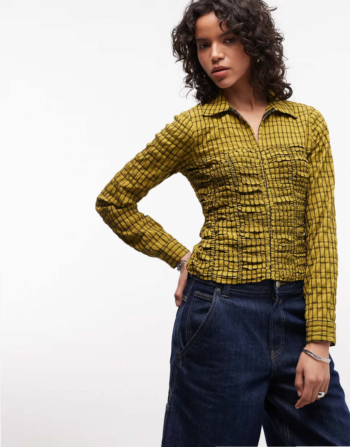 shirred fitted shirt in green plaid