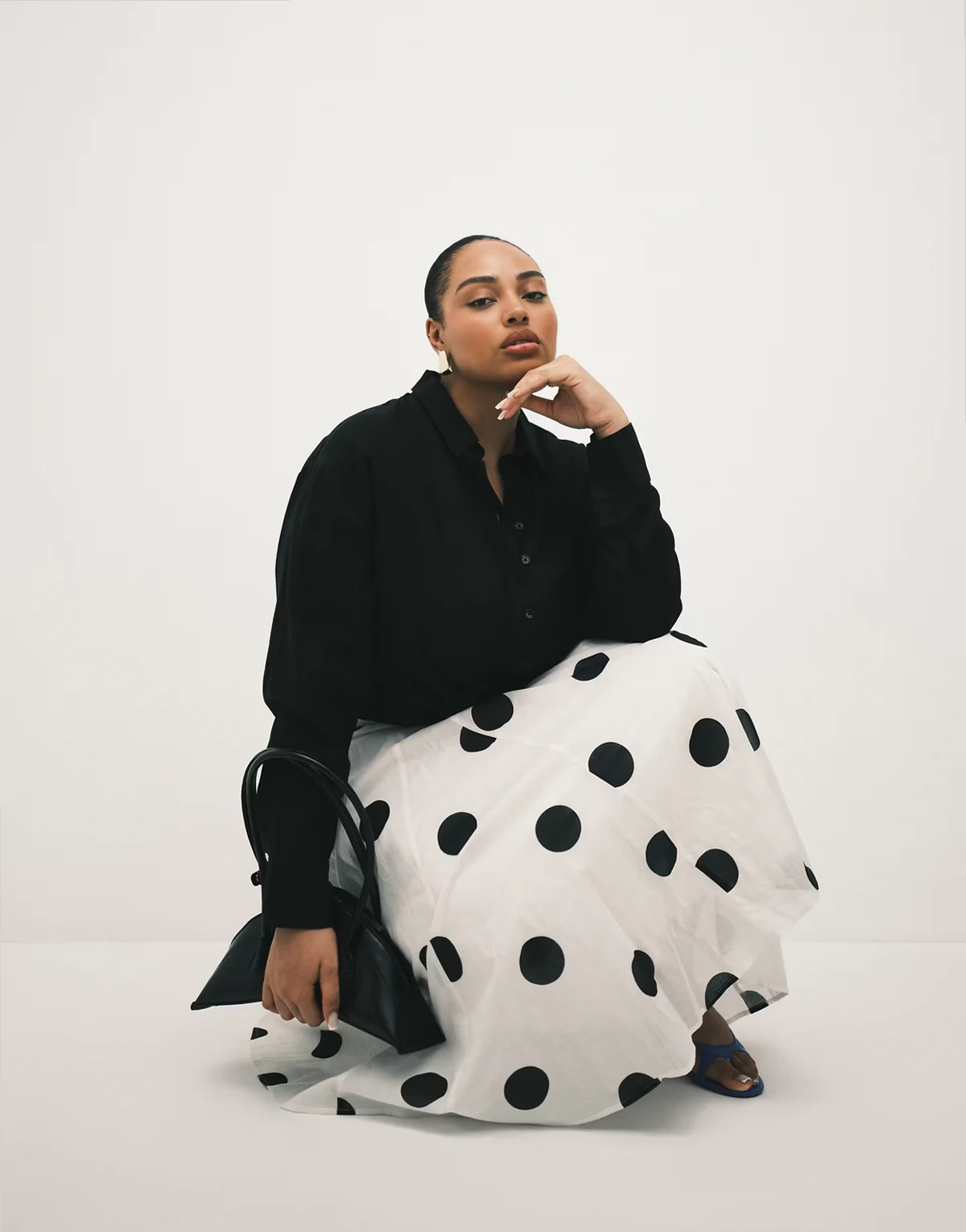 ASOS DESIGN Curve – Kastiges Hemd aus Leinenmix in Schwarz